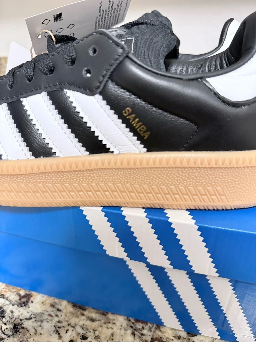 adidas Samba 6Y or 7w